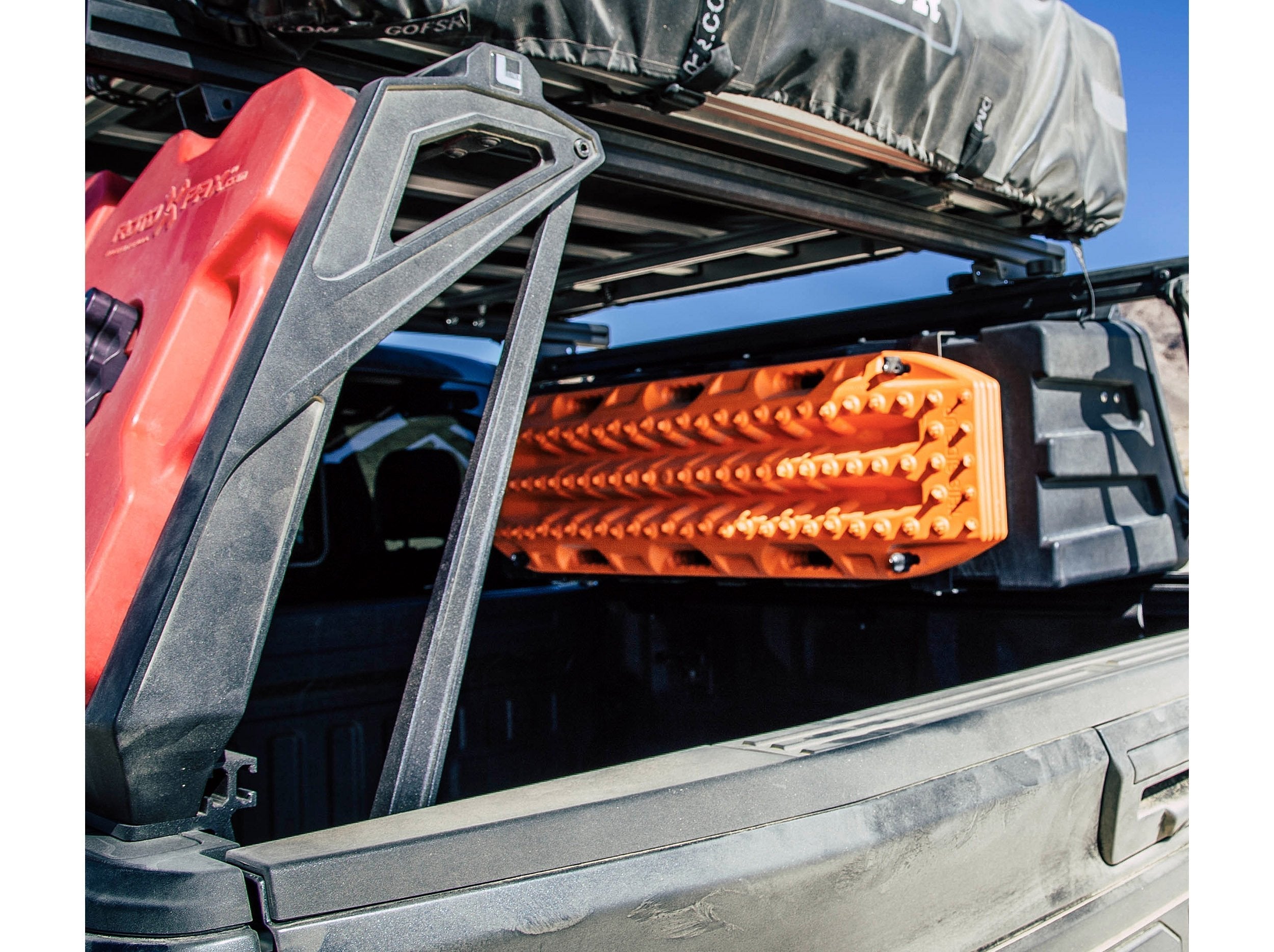 MAXTRAX-GEAR POD XL MOUNTING BRACKET